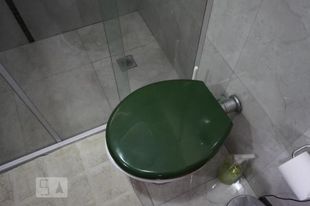 Casa à venda com 150m², 3 quartos e 1 vagaSuíte