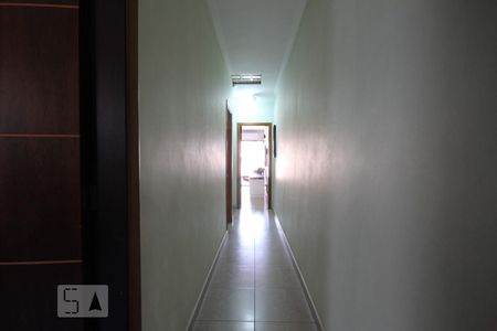 Casa à venda com 150m², 3 quartos e 1 vagaCorredor
