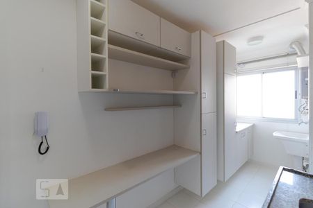 Apartamento à venda com 64m², 2 quartos e 1 vagaCozinha