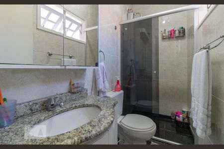 Casa à venda com 110m², 3 quartos e 2 vagas Casa à venda com 110m², 3 quartos e 2 vagasBanheiro da Suíte