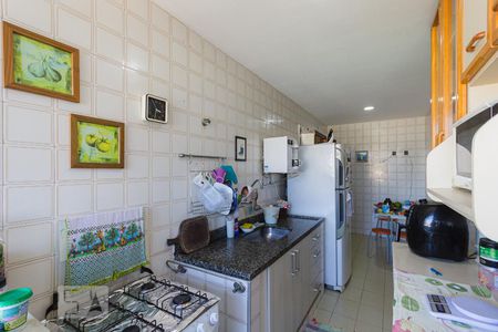 Apartamento à venda com 184m², 3 quartos e 2 vagas Apartamento à venda com 184m², 3 quartos e 2 vagasCozinha