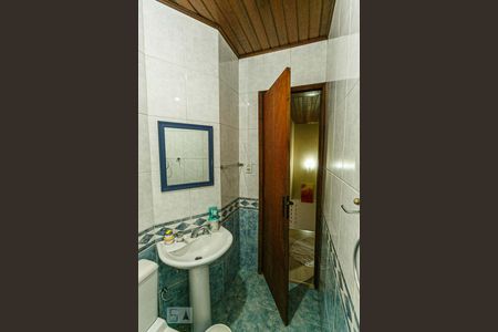 Casa de condomínio à venda com 150m², 3 quartos e 1 vagaBanheiro 1