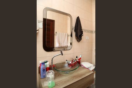 Casa à venda com 200m², 4 quartos e 2 vagasBanheiro da Suíte