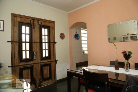 Casa à venda com 200m², 4 quartos e 2 vagasSala de Jantar