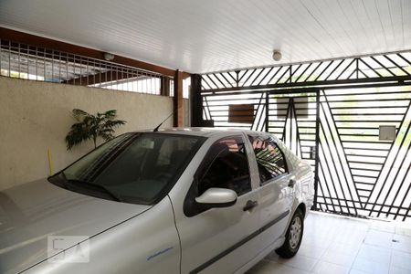 Casa à venda com 200m², 4 quartos e 2 vagasGaragem