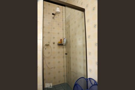 Casa à venda com 200m², 4 quartos e 2 vagasBanheiro