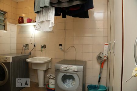 Casa à venda com 200m², 4 quartos e 2 vagasÁrea de Serviço