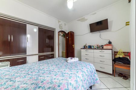Casa à venda com 400m², 3 quartos e 8 vagas Casa à venda com 400m², 3 quartos e 8 vagasQuarto 2
