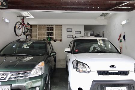 Casa à venda com 120m², 4 quartos e 2 vagas Casa à venda com 120m², 4 quartos e 2 vagasGaragem