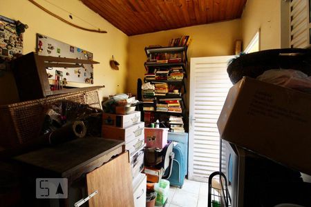 Casa à venda com 120m², 4 quartos e 2 vagas Casa à venda com 120m², 4 quartos e 2 vagasSuíte 2