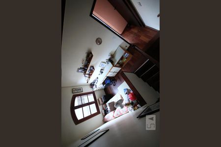 Casa à venda com 204m², 3 quartos e 2 vagasEscritório 