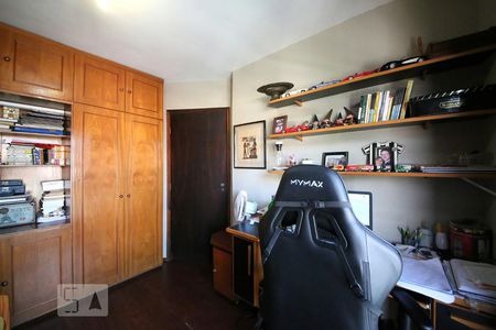 Casa à venda com 204m², 3 quartos e 2 vagasQuarto 1