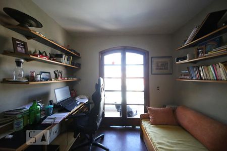 Casa à venda com 204m², 3 quartos e 2 vagasQuarto 1