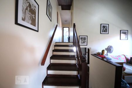 Casa à venda com 204m², 3 quartos e 2 vagasAcesso 