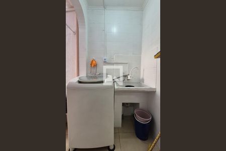 Casa à venda com 193m², 3 quartos e 2 vagasÁrea de serviço