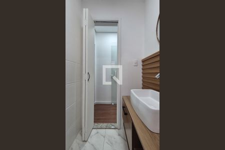 Casa à venda com 193m², 3 quartos e 2 vagasLavabo