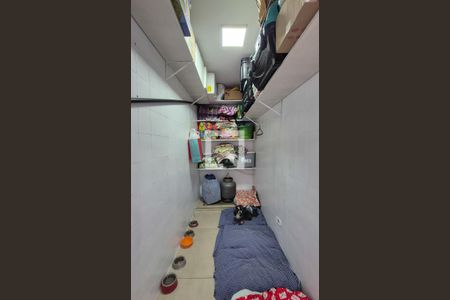 Casa à venda com 193m², 3 quartos e 2 vagasÁrea de serviço