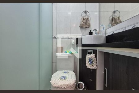 Casa à venda com 193m², 3 quartos e 2 vagasBanheiro da suíte