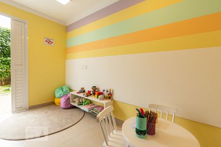 Apartamento à venda com 41m², 2 quartos e 1 vaga Apartamento à venda com 41m², 2 quartos e 1 vagaBrinquedoteca