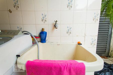 Casa à venda com 160m², 3 quartos e 4 vagasLavanderia