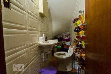 Casa à venda com 160m², 3 quartos e 4 vagasLavabo