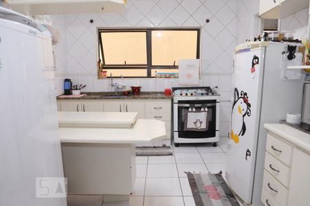 Apartamento à venda com 88m², 3 quartos e 2 vagasCozinha