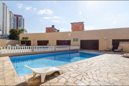 Apartamento à venda com 65m², 2 quartos e 1 vagaPiscina