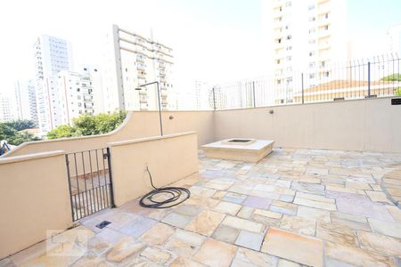 Apartamento à venda com 34m², 1 quarto e 1 vagaÁrea comum - Piscina