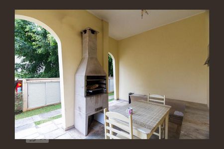 Apartamento à venda com 34m², 1 quarto e 1 vagaÁrea comum - Churrasqueira