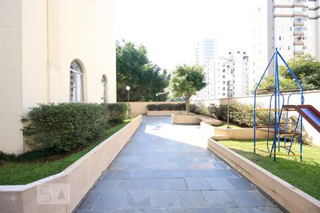 Apartamento à venda com 34m², 1 quarto e 1 vagaÁrea comum