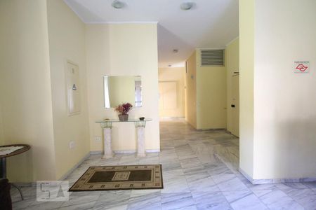 Apartamento à venda com 34m², 1 quarto e 1 vagaHall