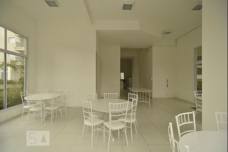 Apartamento à venda com 52m², 2 quartos e 1 vagaSalão de festas