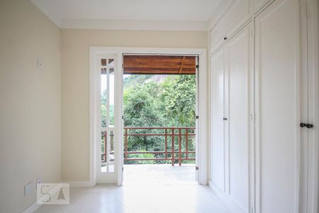 Casa de condomínio à venda com 267m², 3 quartos e 2 vagasQuarto 3