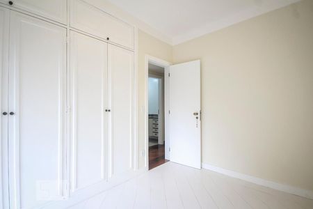 Casa de condomínio à venda com 267m², 3 quartos e 2 vagasQuarto 3