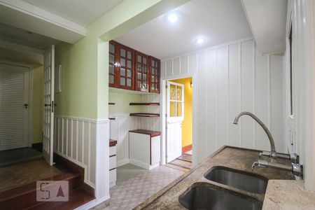 Casa de condomínio à venda com 267m², 3 quartos e 2 vagasCozinha
