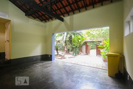 Casa de condomínio à venda com 267m², 3 quartos e 2 vagasGaragem