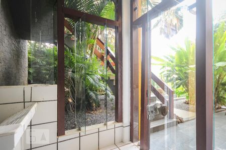 Casa de condomínio à venda com 267m², 3 quartos e 2 vagasLavanderia