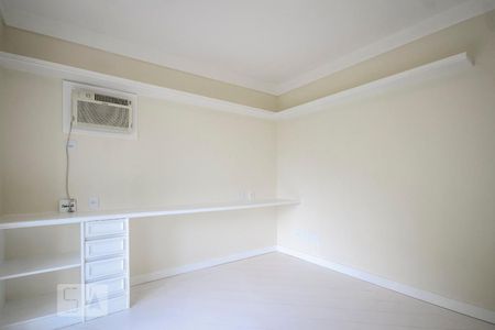 Casa de condomínio à venda com 267m², 3 quartos e 2 vagasQuarto 2