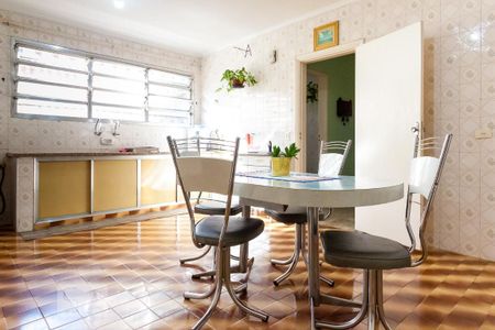 Casa à venda com 230m², 3 quartos e 3 vagasCozinha