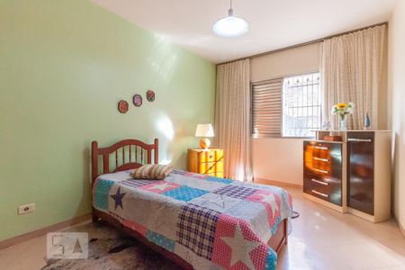 Casa à venda com 230m², 3 quartos e 3 vagasQuarto 3