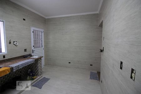 Casa à venda com 212m², 3 quartos e 2 vagasCozinha 