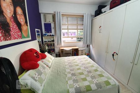 Apartamento à venda com 191m², 4 quartos e 1 vaga Apartamento à venda com 191m², 4 quartos e 1 vagaQuarto 2