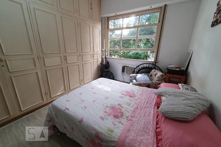 Apartamento à venda com 191m², 4 quartos e 1 vaga Apartamento à venda com 191m², 4 quartos e 1 vagaQuarto 4