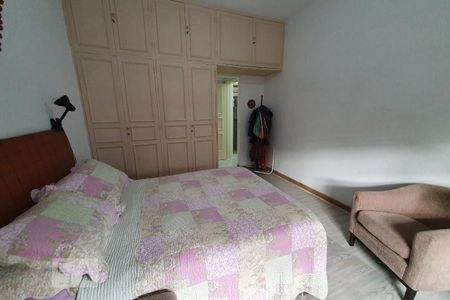 Apartamento à venda com 191m², 4 quartos e 1 vaga Apartamento à venda com 191m², 4 quartos e 1 vagaQuarto 3