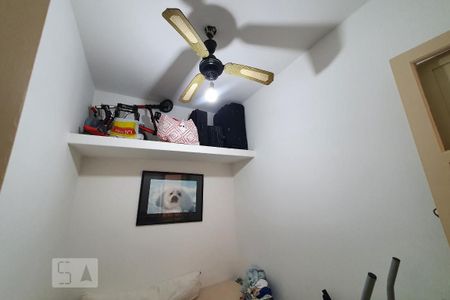 Apartamento à venda com 191m², 4 quartos e 1 vaga Apartamento à venda com 191m², 4 quartos e 1 vagaQuarto de Serviço