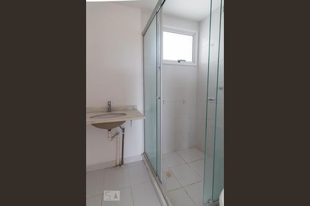 Apartamento à venda com 68m², 2 quartos e 1 vaga Apartamento à venda com 68m², 2 quartos e 1 vagaBanheiro