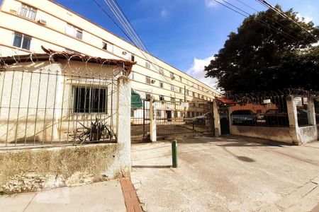Apartamento à venda com 46m², 2 quartos e 1 vaga Apartamento à venda com 46m², 2 quartos e 1 vagaFachada