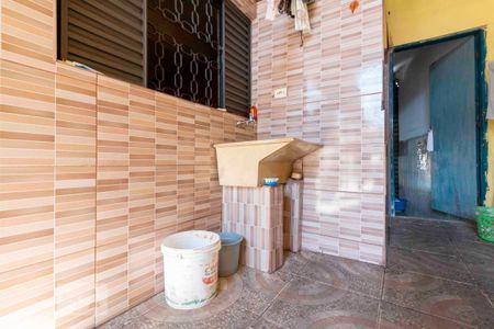 Casa à venda com 147m², 2 quartos e 2 vagas Casa à venda com 147m², 2 quartos e 2 vagasÁrea de Serviço