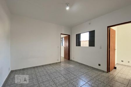 Quarto de casa para alugar com 2 quartos, 90m² em Vila Olímpia, Sorocaba