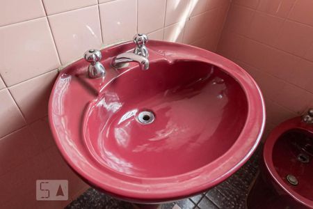 Casa para alugar com 360m², 4 quartos e 1 vagaBanheiro social 1 - Pia